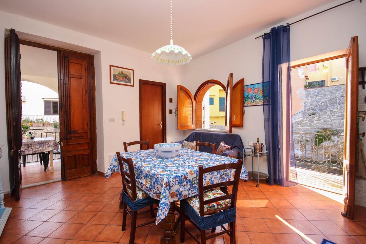 サンタ・フラーヴィア Casa Buscariniヴィラ エクステリア 写真