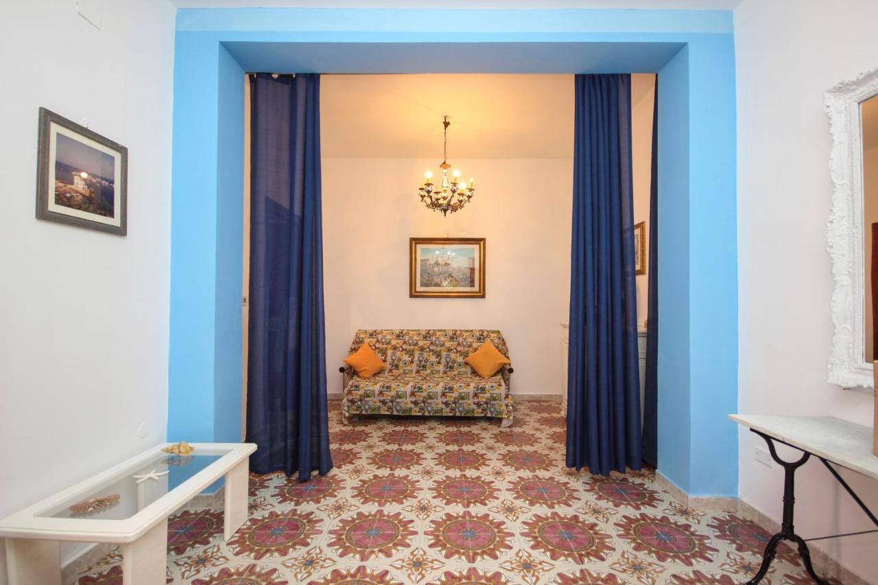 サンタ・フラーヴィア Casa Buscariniヴィラ エクステリア 写真