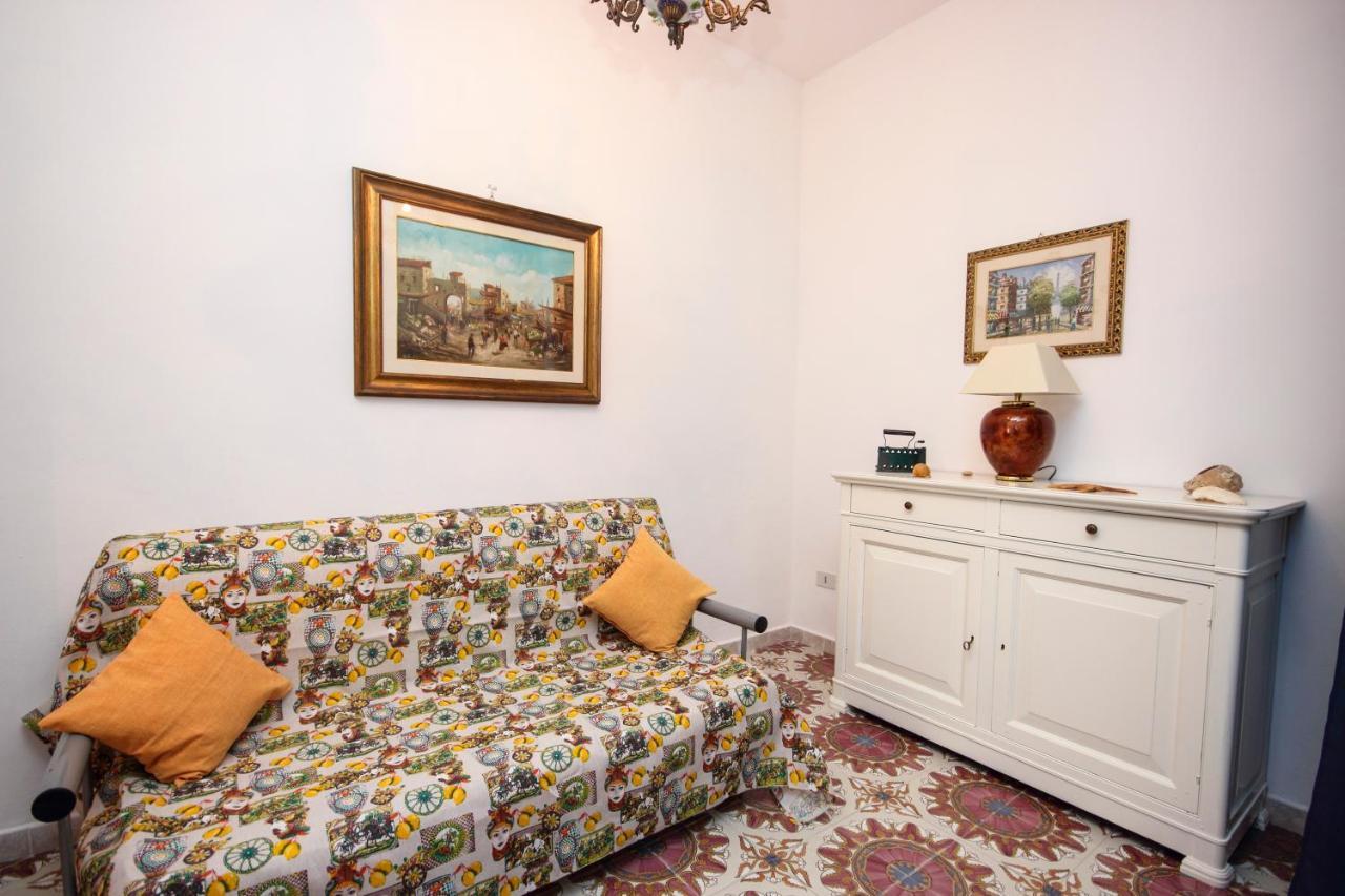 サンタ・フラーヴィア Casa Buscariniヴィラ エクステリア 写真