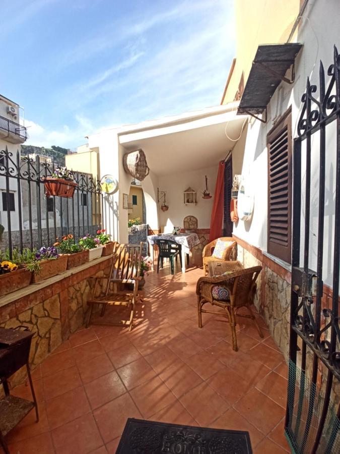 サンタ・フラーヴィア Casa Buscariniヴィラ エクステリア 写真