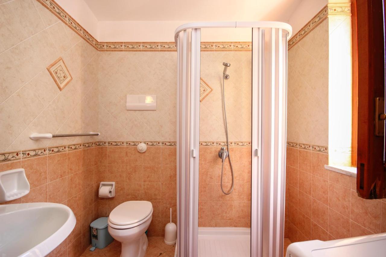 サンタ・フラーヴィア Casa Buscariniヴィラ エクステリア 写真