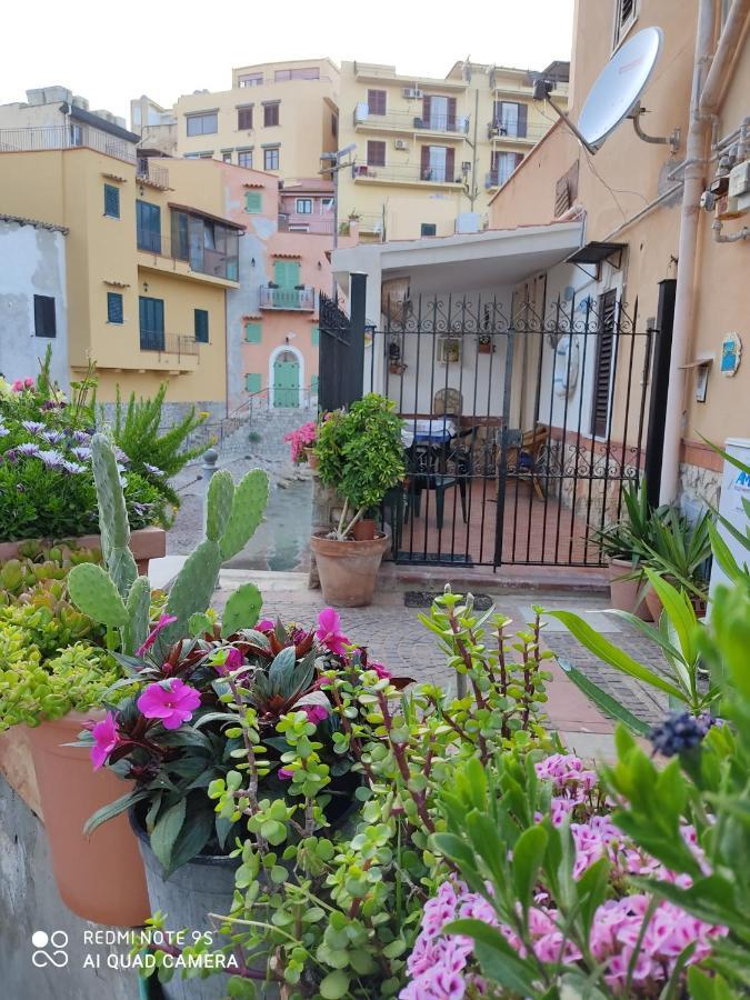 サンタ・フラーヴィア Casa Buscariniヴィラ エクステリア 写真